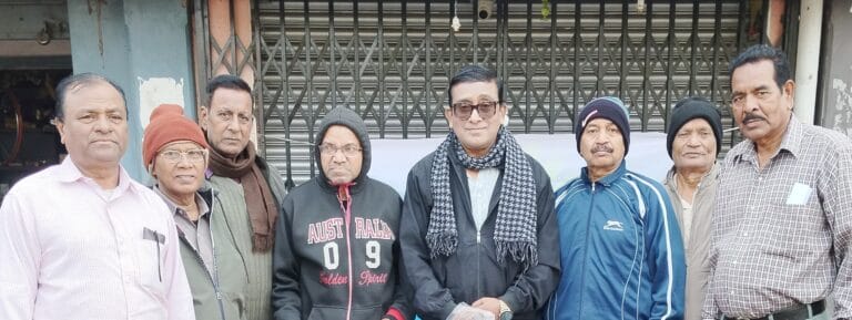 यदि पुलिस अधिकारी एफआईआर दर्ज नही करते है तो पीड़ित व्यक्ति इसकी शिकायत लिखित रूप में डाक द्वारा संबंधित पुलिस अधीक्षक को भेज सकता है– मानवाधिकार कार्यकर्त्ता मनोज मिश्रा