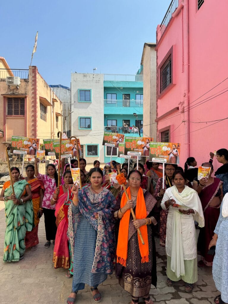 मानगो मेयर पद की प्रत्याशी कुमकुम श्रीवास्तव का आज आशियाना अनंतरा, आस्था स्पेस टाउन, सुंदरबन फेज 1, चंद्रावती नगर सोसाइटी, आशियाना सन सिटी, शहीद मनोरंजन वास्तु विहार, साईं कॉम्प्लेक्स फेस 1 व 2, न्यू ग्रीन सिटी, गायत्री होम्स बालीगुमा तथा आसपास के क्षेत्रों में तुफानी दौरा…..