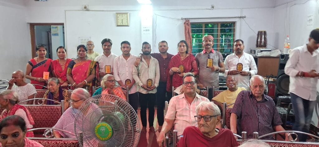 सामाजिक संस्था ‘यात्रा – एक नई जीवन की शुरुआत’ ने 6वाँ स्थापना दिवस सेवा और समर्पण के साथ मनाया