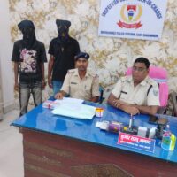 बदले की भावना में युवक पर जानलेवा हमला, बर्मामाइंस पुलिस ने दो आरोपियों को दबोचा
